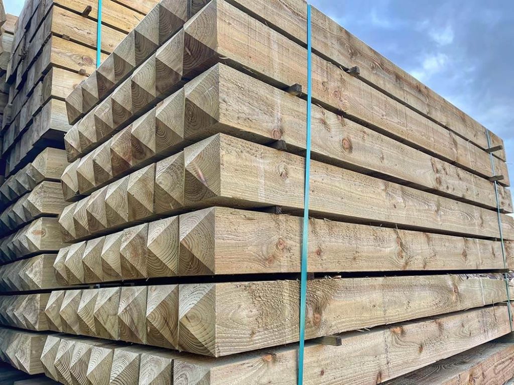Timber posts from Linnell Bros