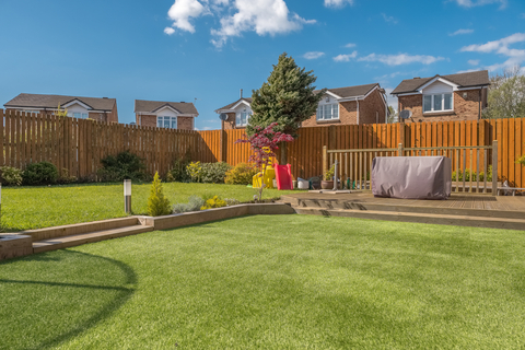 wooden sleepers in landscape design