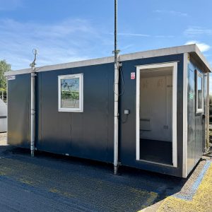 External office space for industrial unit in Silverstone