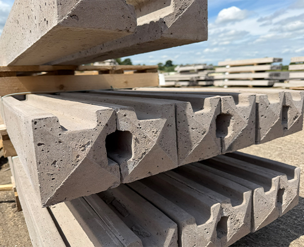 Slotted Concrete Corner Posts
