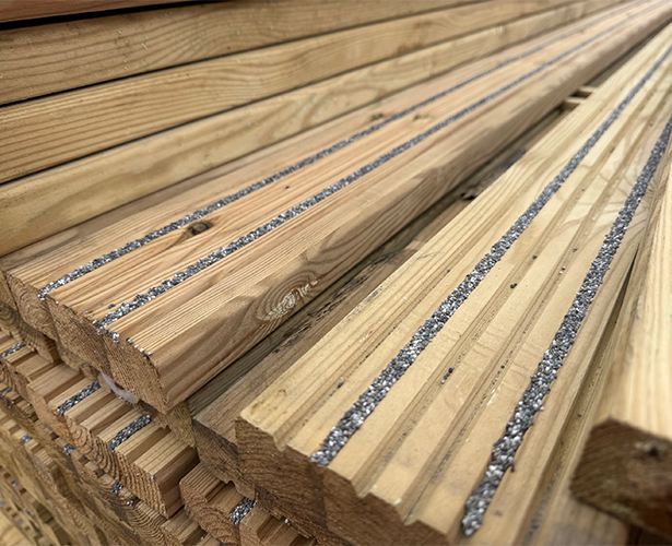 Anti slip decking